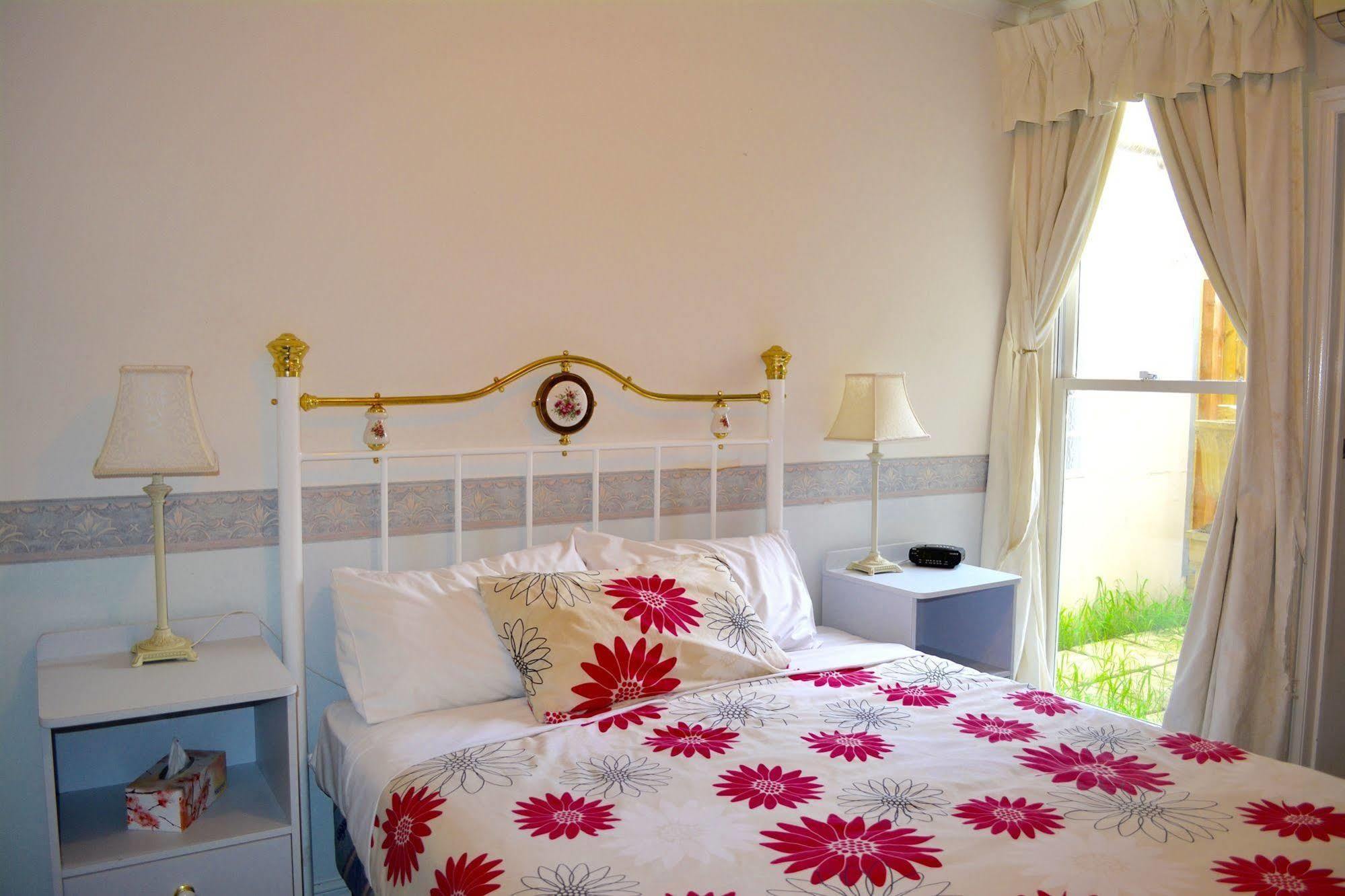 メルボルン ジョージアン コート B ＆ B ゲスト ハウス Bed & Breakfast エクステリア 写真