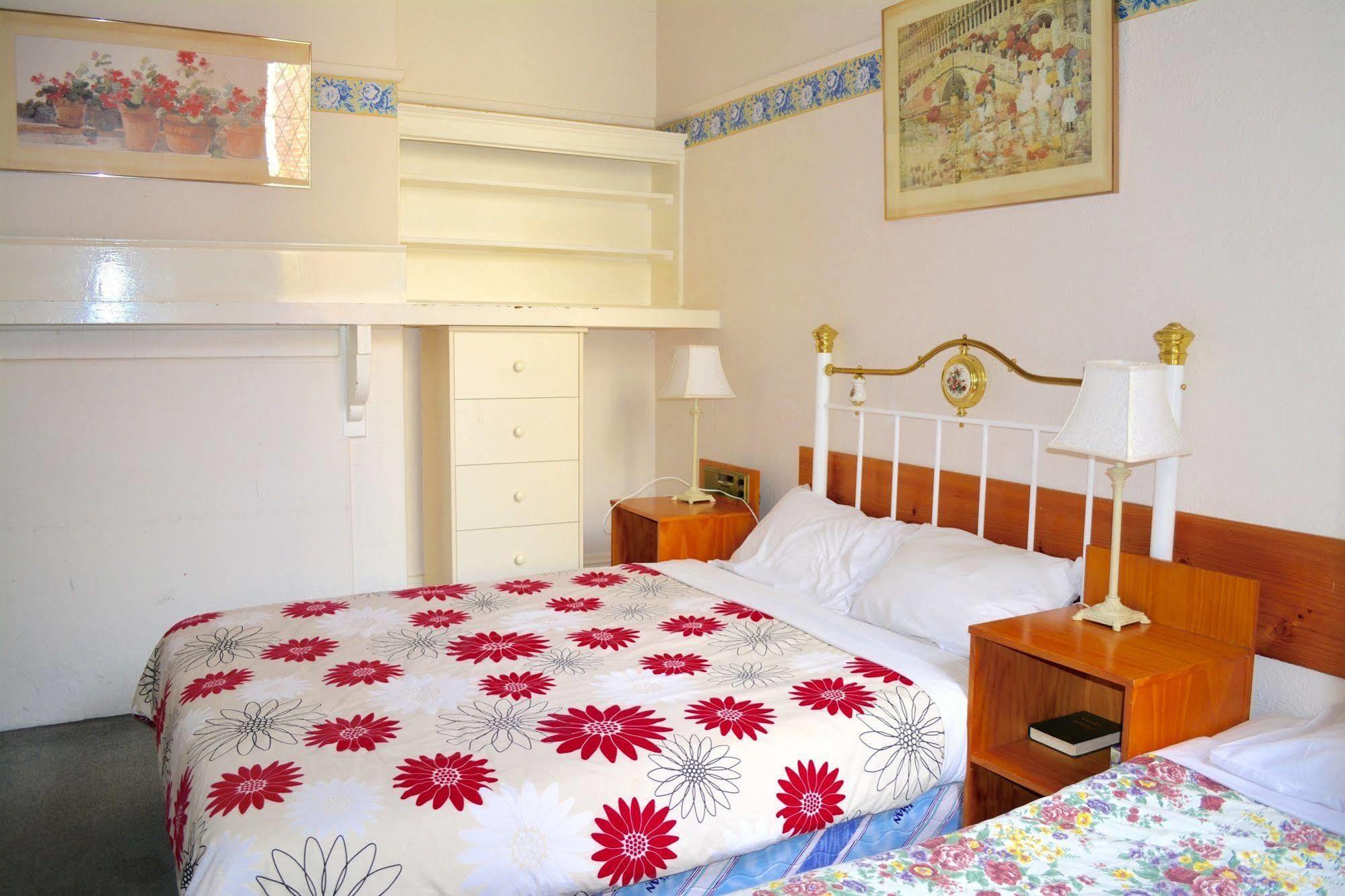 メルボルン ジョージアン コート B ＆ B ゲスト ハウス Bed & Breakfast エクステリア 写真